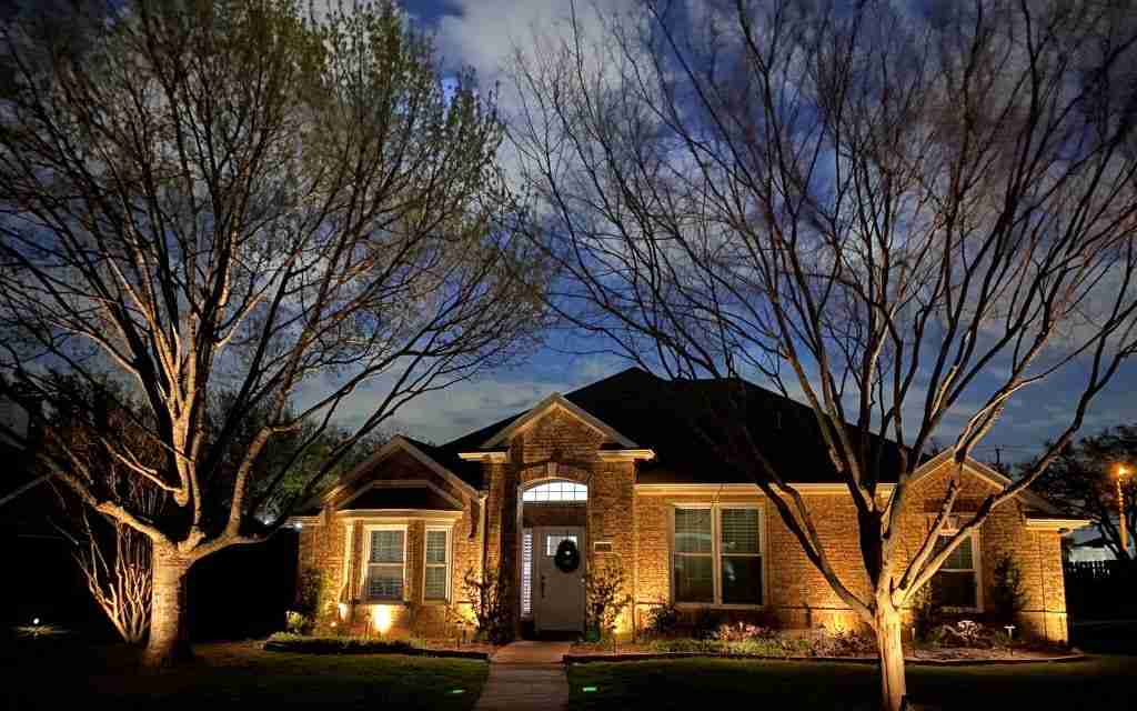 Landscape Lighting Expert